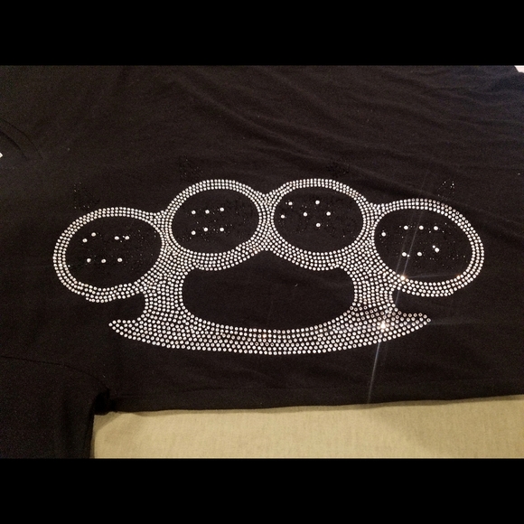 Rush Couture Designer V-Neck - Picture 2 of 4